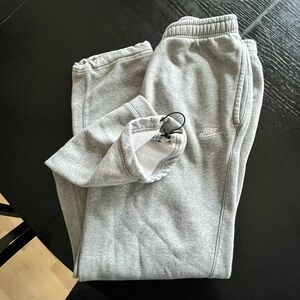 Nike Men's Light Gray Joggers